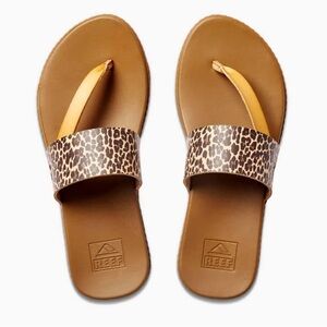 Reef women’s sandals - leopard